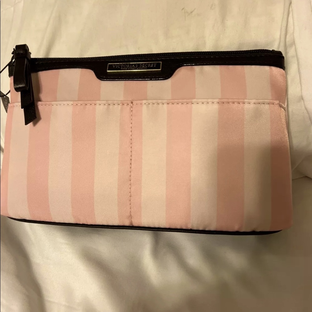 NWT Victoria Secret Make up bag